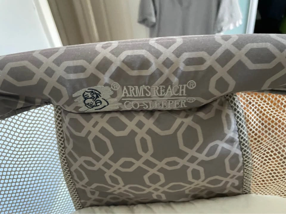Arm's Reach Co-Sleeper Bassinet - photo 4