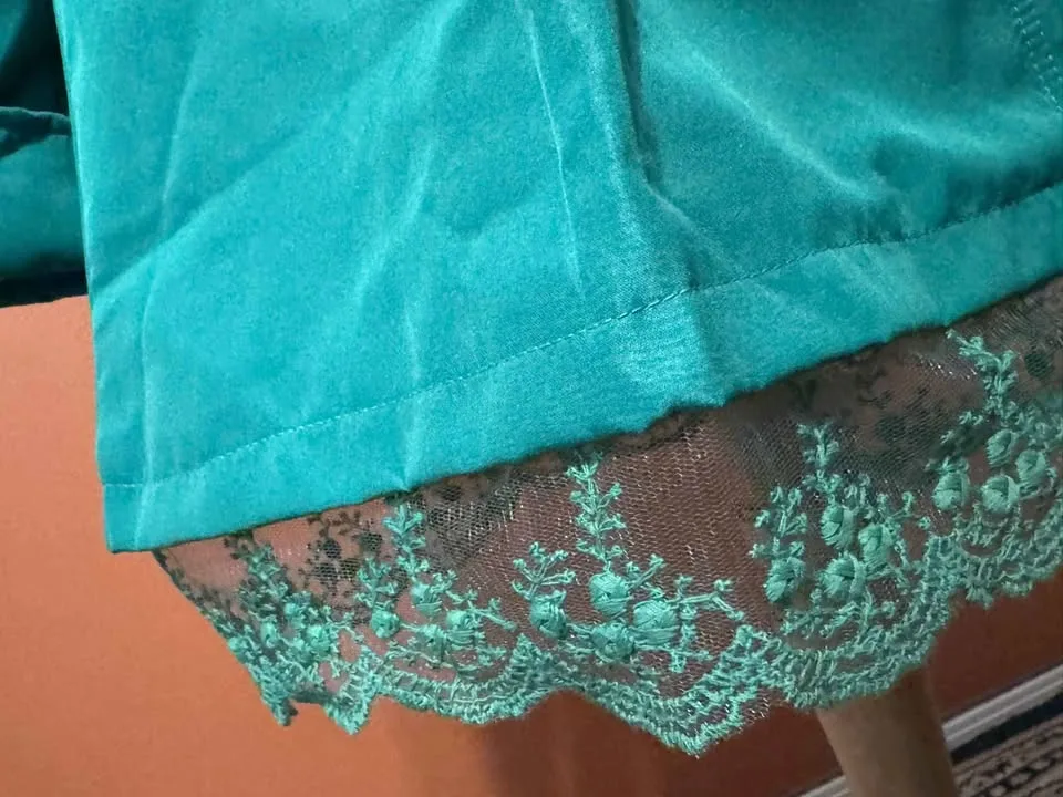 💚Dize M Brand New Teal Trench Coat + Pearl Necklace image indicator(4)