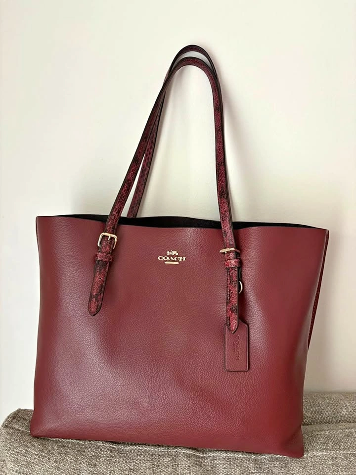 Coach Mollie Tote - AUTHENTIC