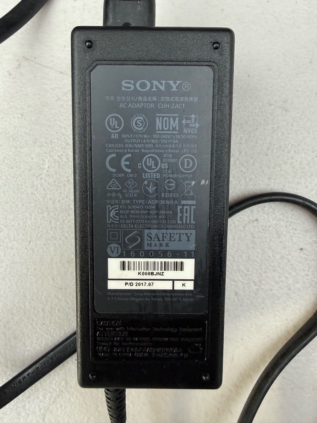 Sony AC Adaptor CUH-ZAC1 12V 3A