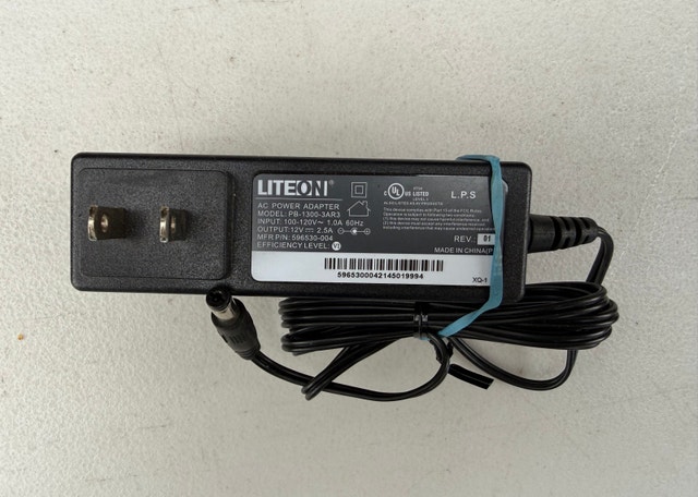 Liteon AC Power Adapter PB-1300-3AR3 12V 2.5A
