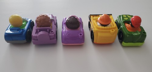 Lot of 5 Fisher Price Little People Wheelies 2009 - photo 2