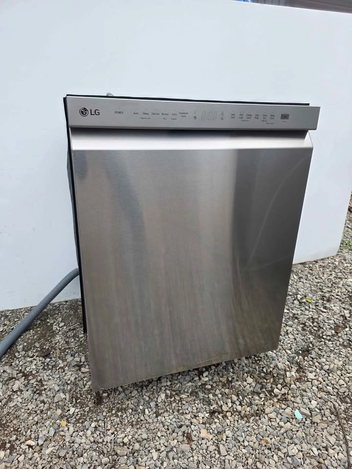 LG Stainless Steel Dishwasher For Sale - photo 2