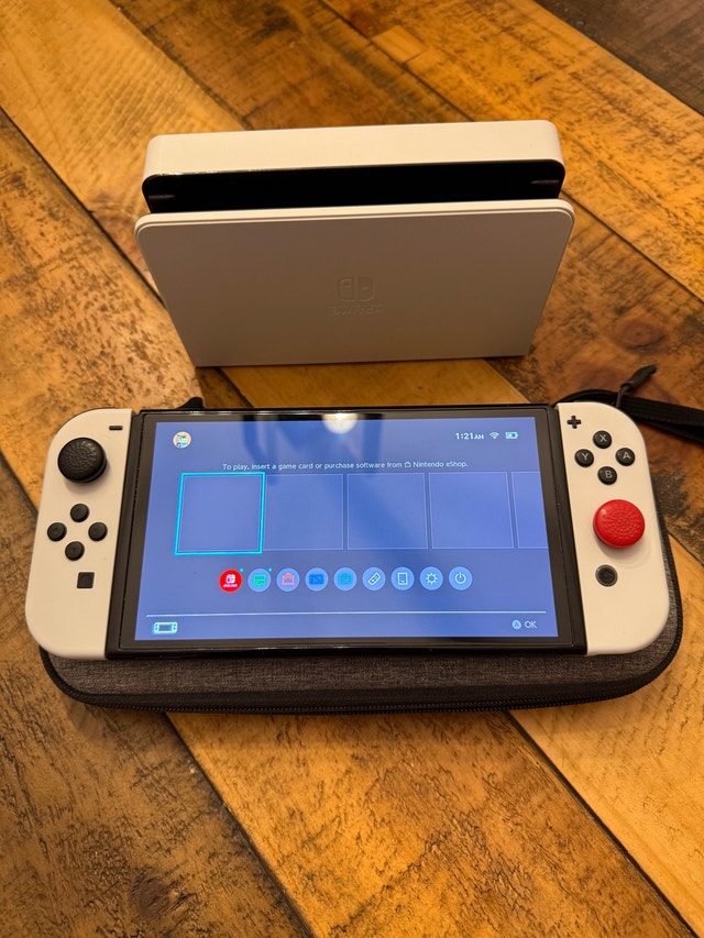 Nintendo Switch OLED