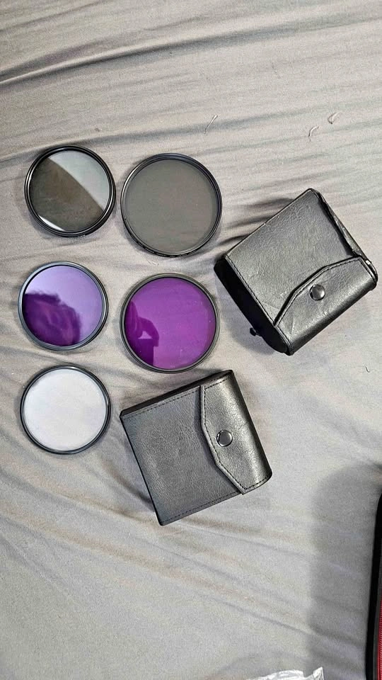 Izonix and Neewer Camera Lens Filters Lot - 82mm & 72mm