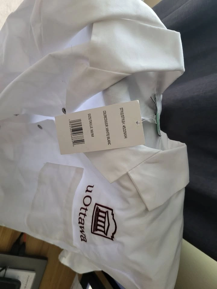 Ottawa University Lab gown - photo 2
