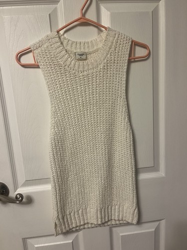 Abercrombie & Fitch Ivory Chunky Knit Sleeveless Sweater XS