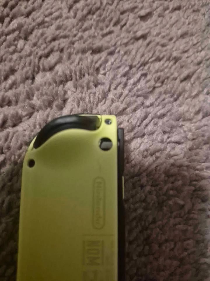 Nintendo Switch Joycon - FOR PARTS - photo 3