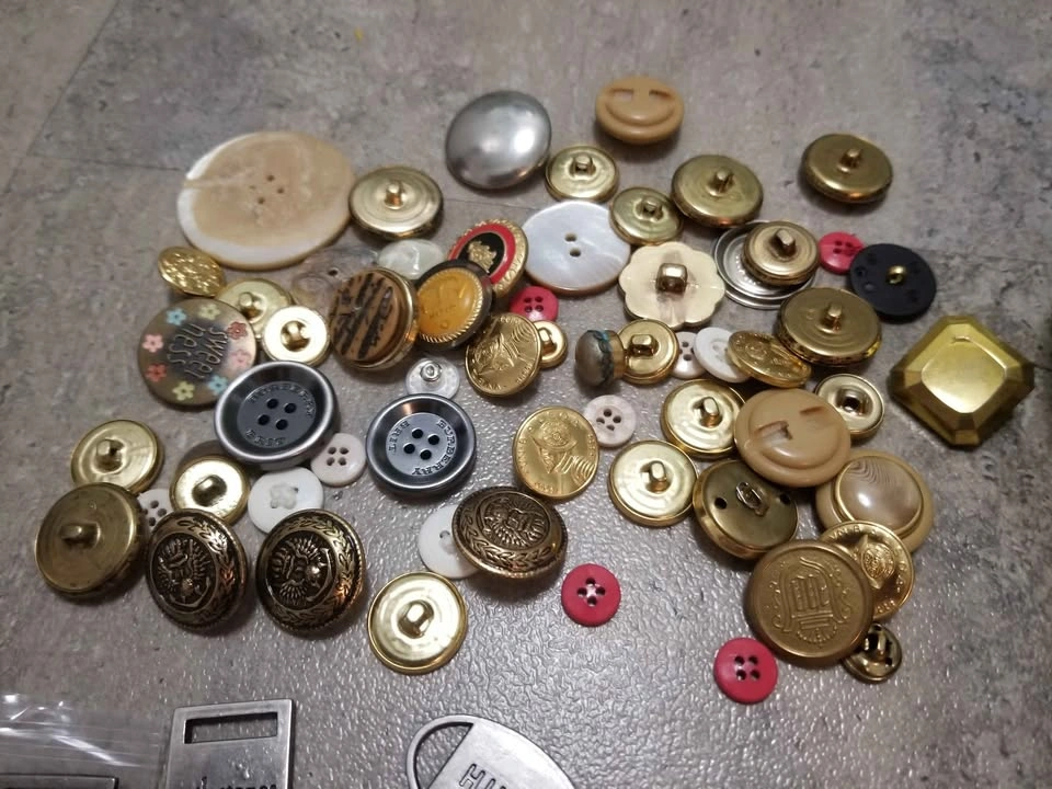 Crafting Supplies Buttons Yarn Etc - photo 4