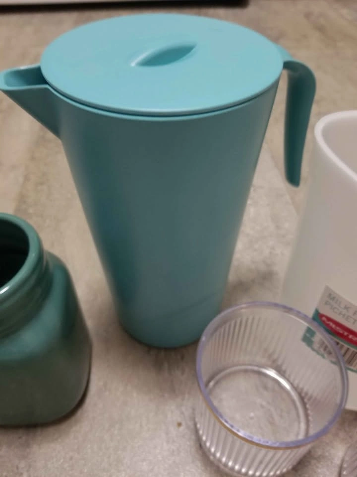 Jug Pitchers & Ceramic Mug etc - photo 3