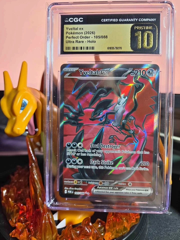 CGC Pristine 10 Yveltal 105/088