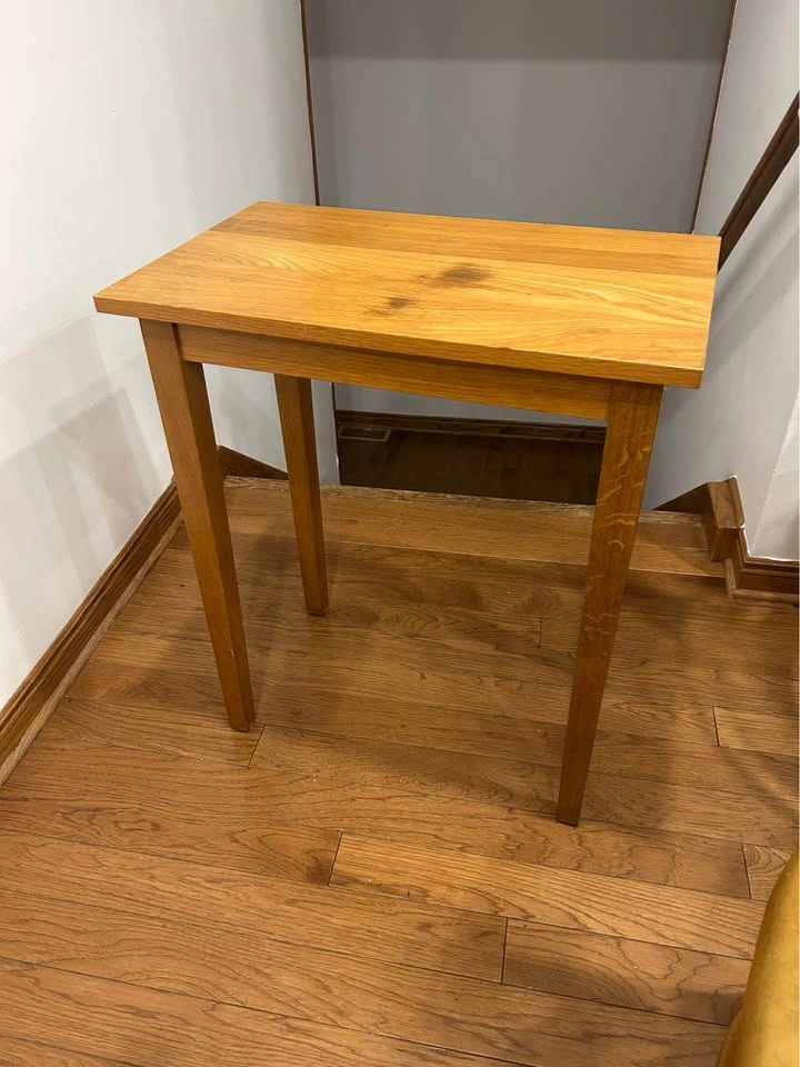 Solid wood table. Disassembled for easy transport. - photo 2