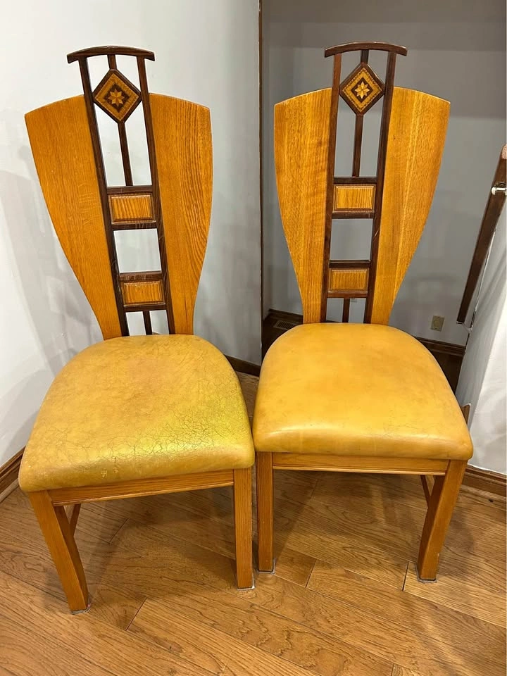 Distinctive Italian-Style Briarwood Dining Chair