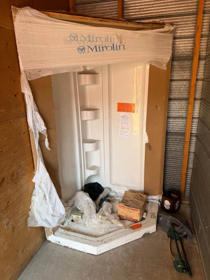 Mirolin Shower/Tub Surround – White - photo 2