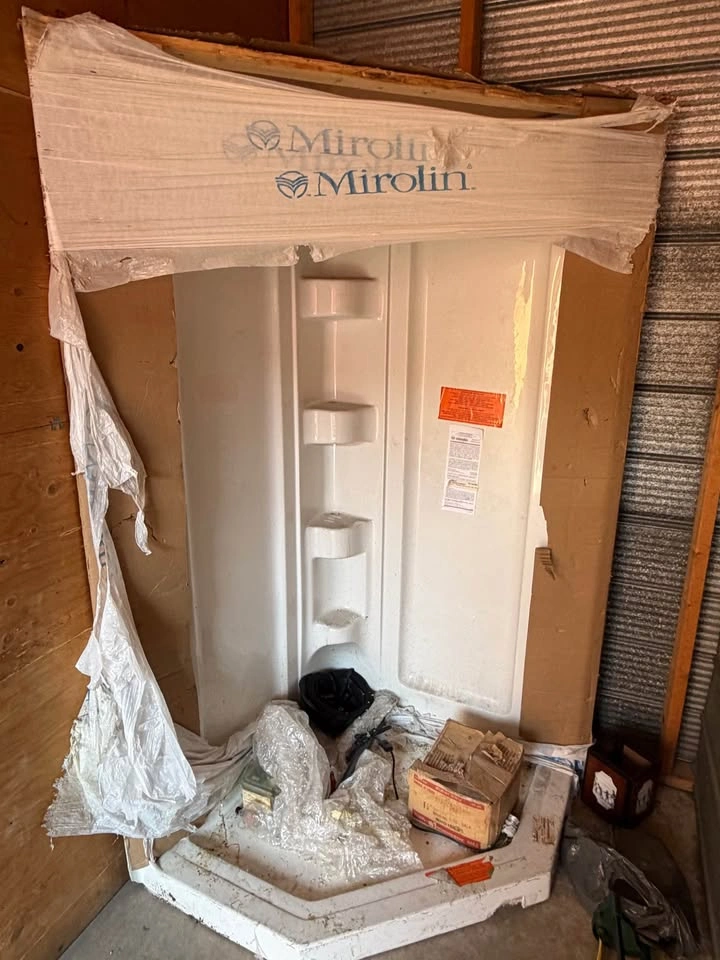 Mirolin Shower/Tub Surround – White - photo 5