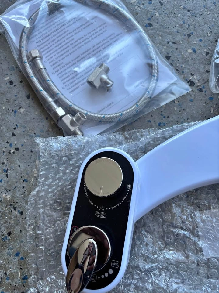 Brand new hot and cold water Dual Nozzle Retractable Slim Bidet
