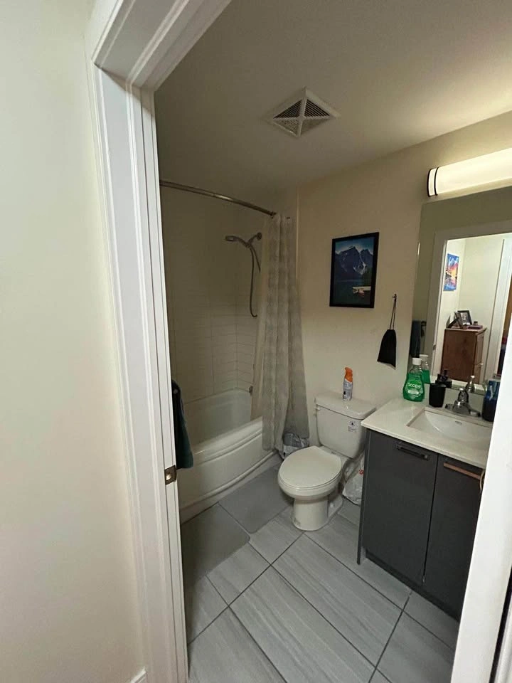1 Bed + 1 Den + 1 Bath Apartment for Rent - photo 5