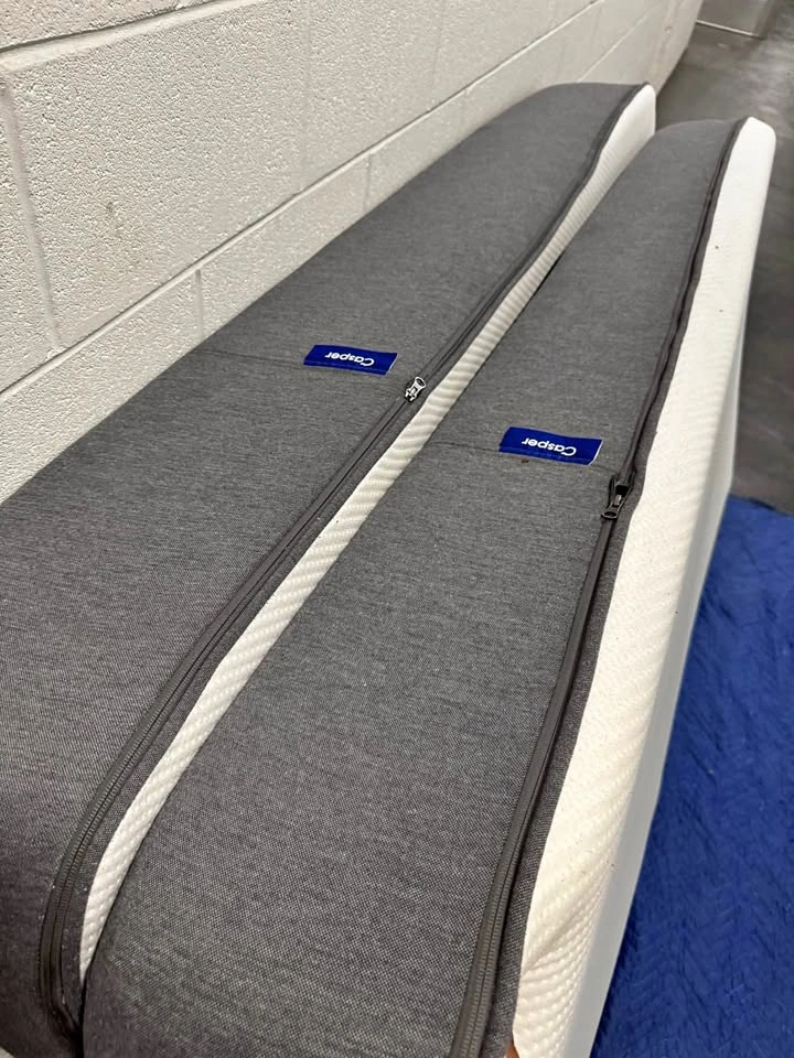 2 Twin Casper mattresses