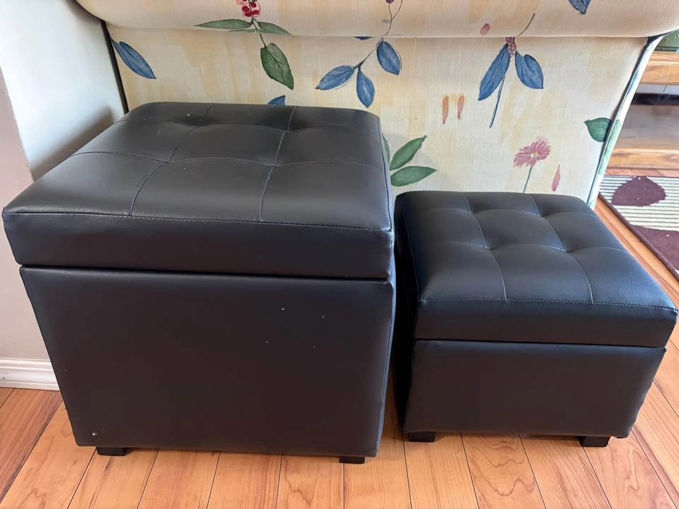 Set of 2 Black Leather Storage Ottomans - photo 2