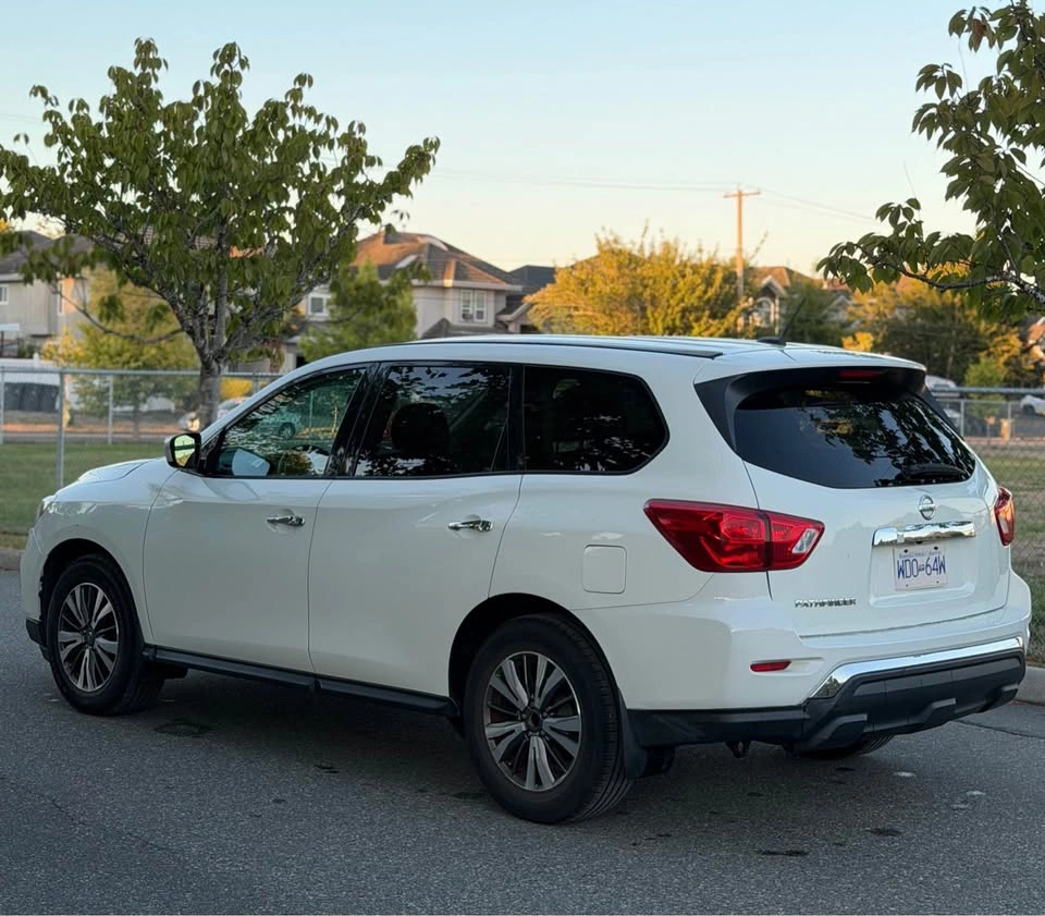 2017 Nissan Pathfinder - photo 4
