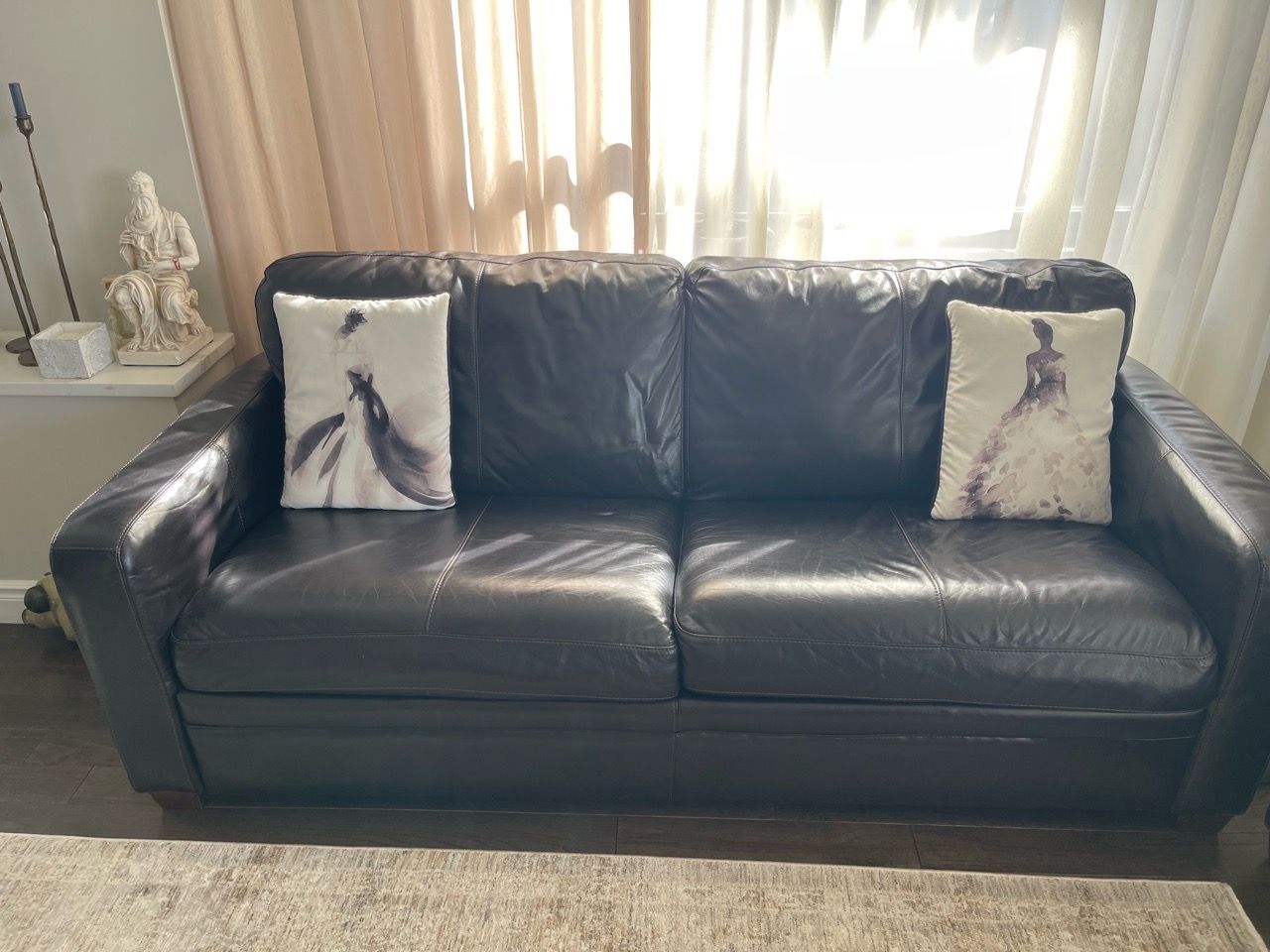 2-Piece Black Leather Sofa Set – Sleeper Sofa + Loveseat