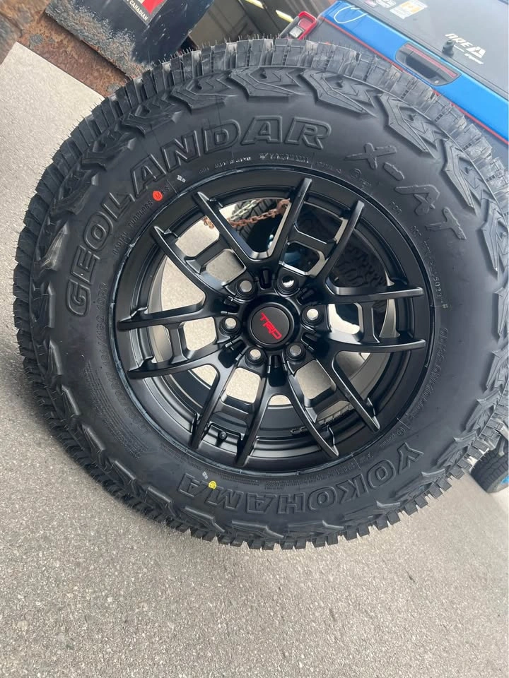 LT265/70R17 Yokohama Geolander X-AT on Toyota TRD Wheels - photo 2