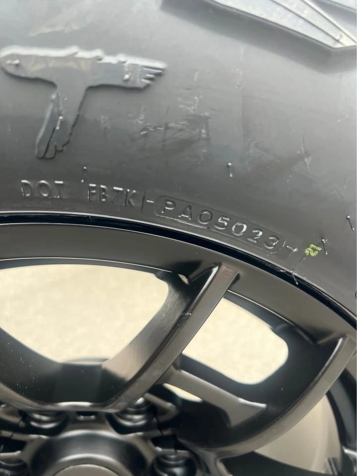 LT265/70R17 Yokohama Geolander X-AT on Toyota TRD Wheels - photo 4