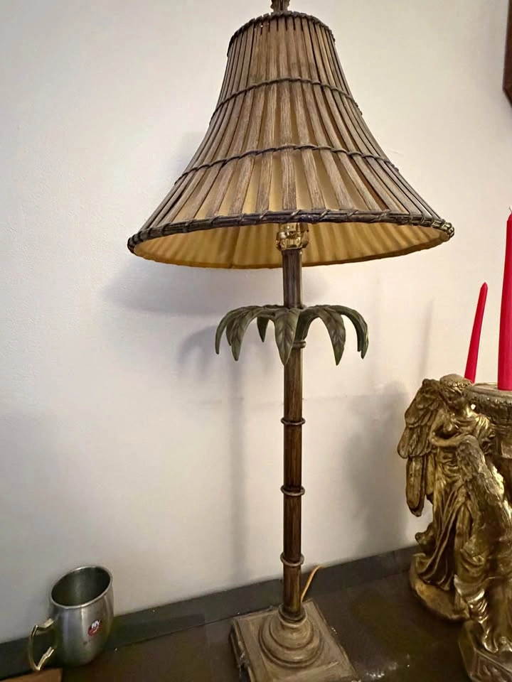 Tropical Palm Tree Table Lamp with Slatted Woven Lampshade