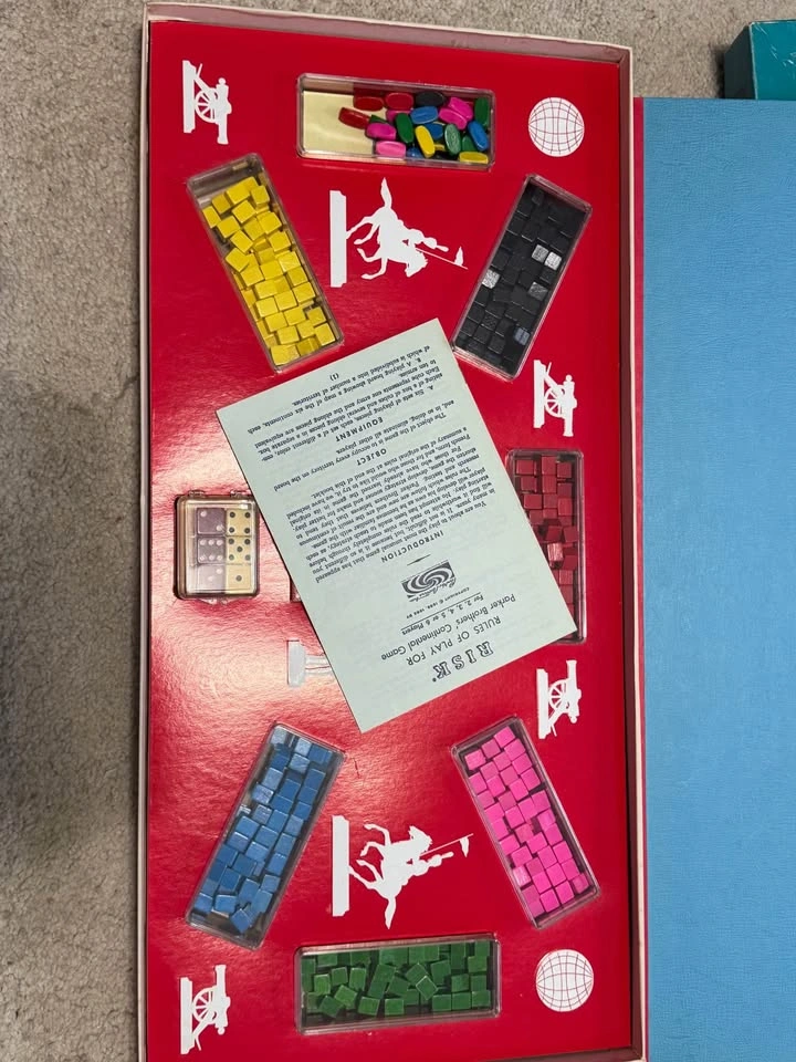 Vintage 1959/1963 Parker Brothers RISK Board Game - photo 5