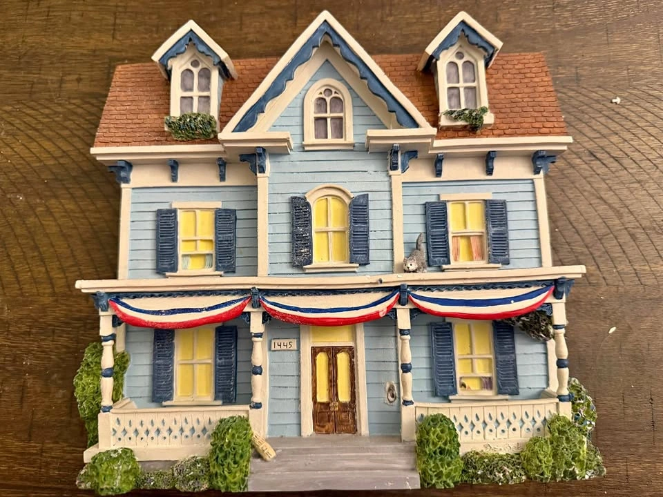Vintage Brian Baker’s Déjà Vu Cape May Classic Wall Sculpture