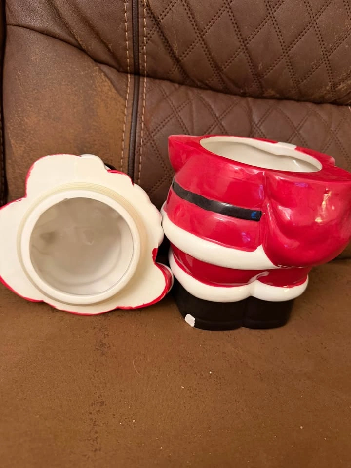 Vintage Waving Santa Claus Ceramic Cookie Jar with Airtight Seal - photo 5