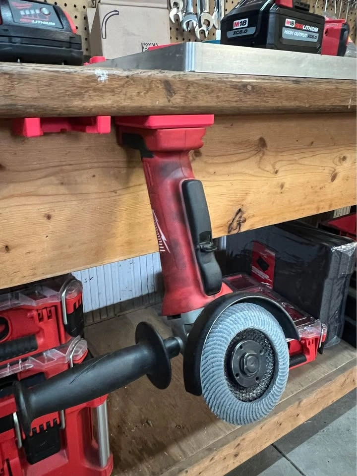 Milwaukee M18 Tool Mount - photo 5