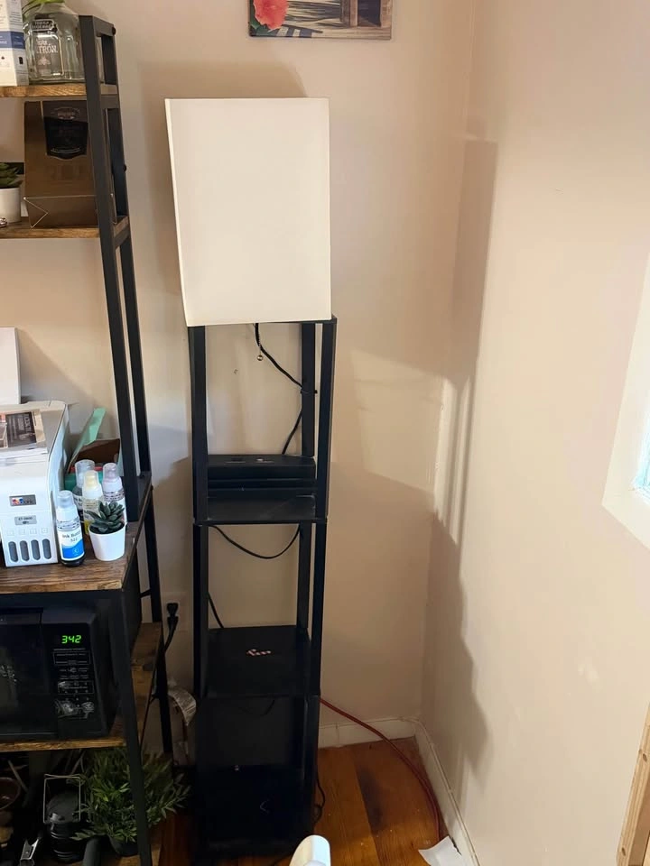 Modern 5ft Wooden Shelf Floor Lamp with USB & AC Outlet - photo 3