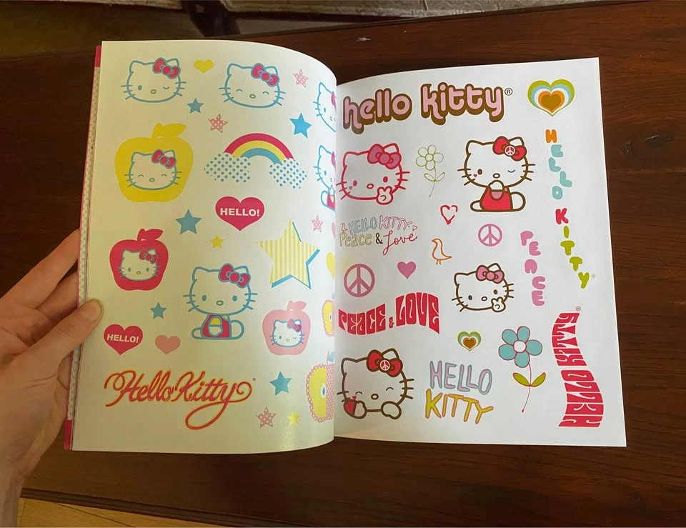 Hello Kitty Ultimate Sticker Book - photo 3