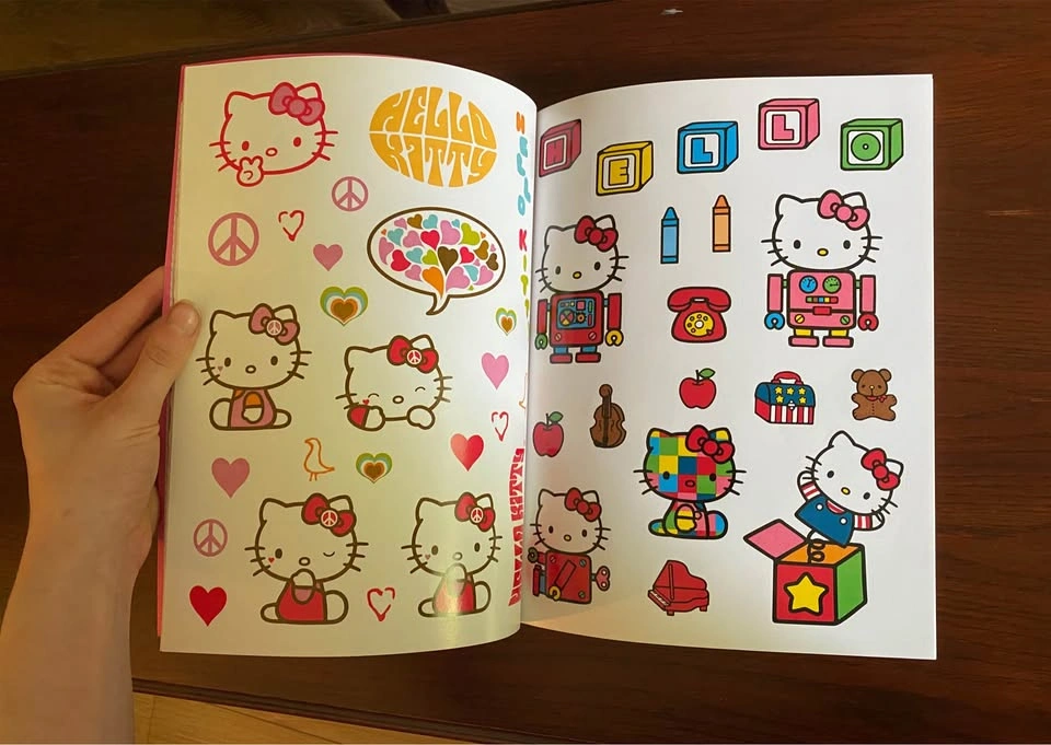 Hello Kitty Ultimate Sticker Book - photo 4