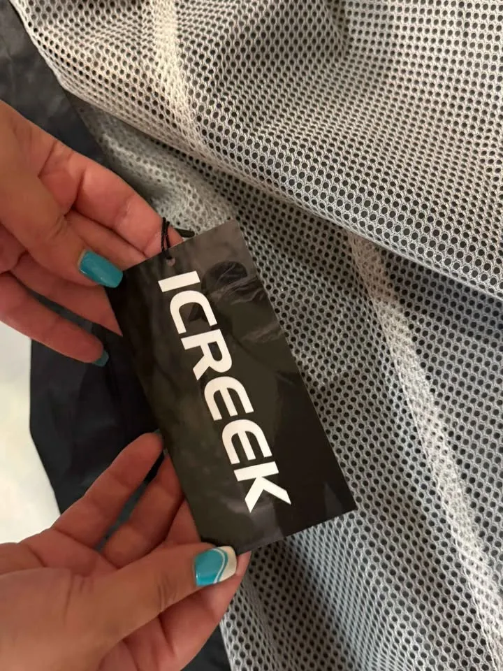 Size L – Brand New ICREEK Waterproof Long Rain Jacket image indicator(3)