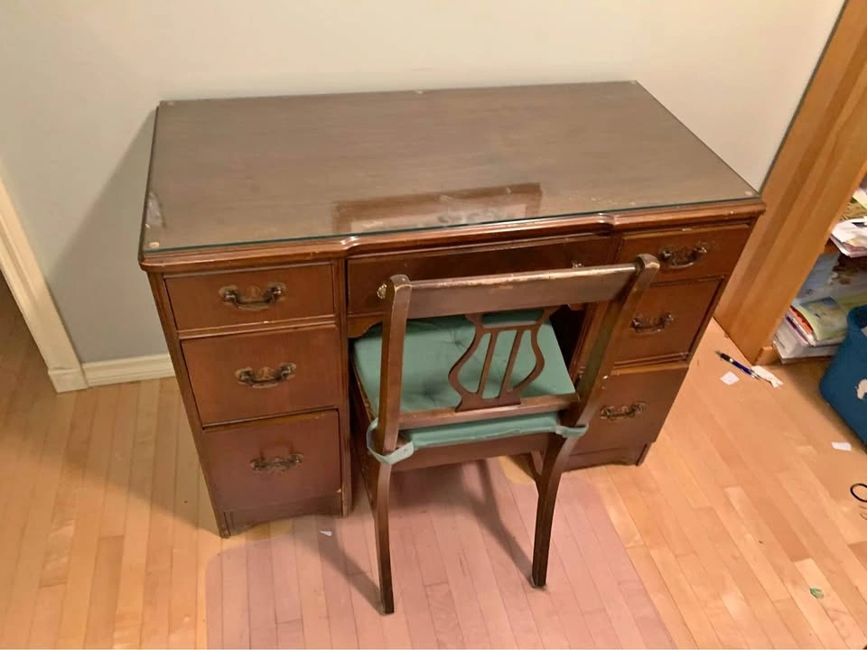 Desk Solid Wood Glass Plate Top