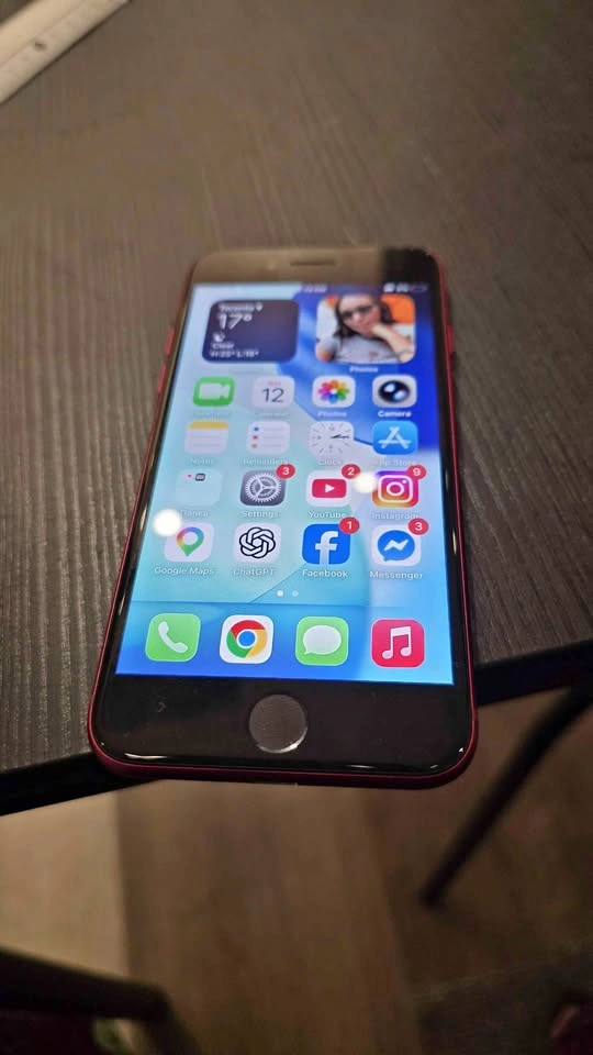 iPhone SE3 64gb (2022)