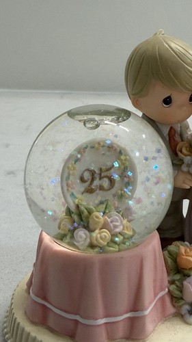 Precious Moments 25th Wedding Anniversary Waterball - photo 5