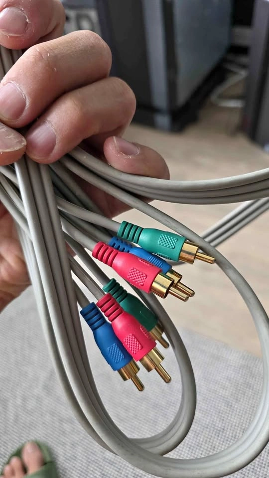 RCA cables