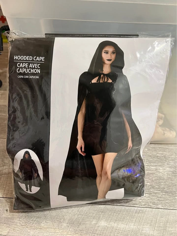 Used Halloween Costumes: Demonic Beast, Duckling, Cape - photo 2