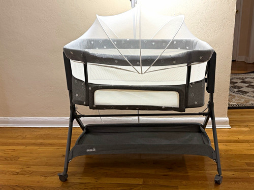 Portable Baby Bassinet, Oval Gray/White with Mesh Sides and Cano