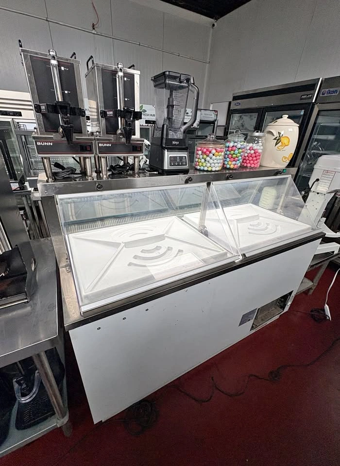 Ice Cream Dipping Cabinet Freezer – Sep 21 Auction