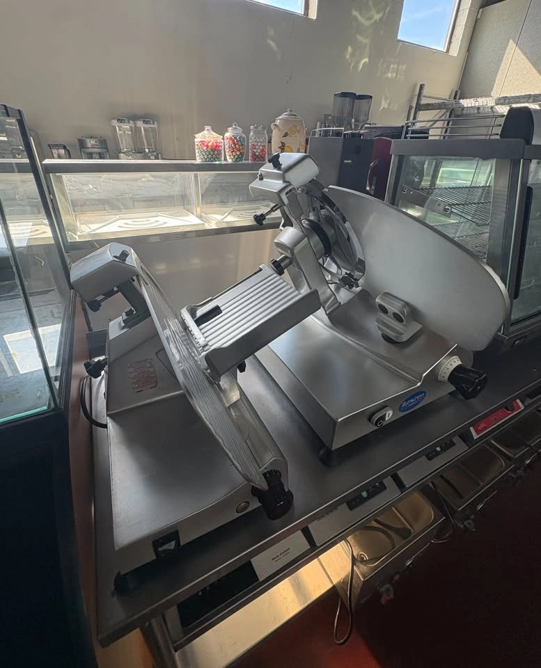 Massive Restaurant Equipment – Sep 21 Auction | Toronto - photo 2