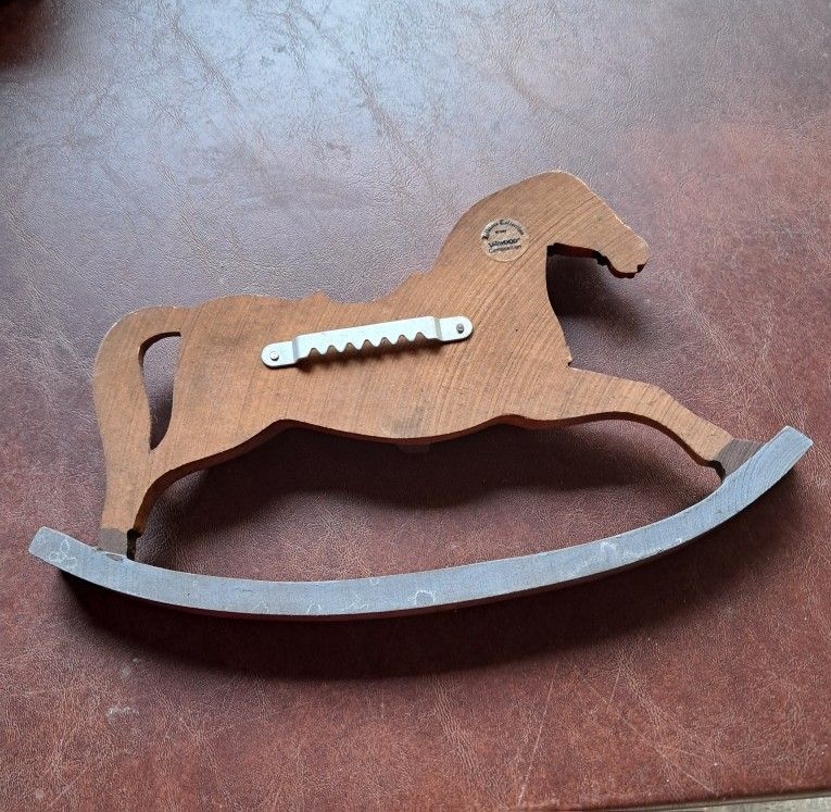 1982 Vestwood brand rocking horse - photo 2