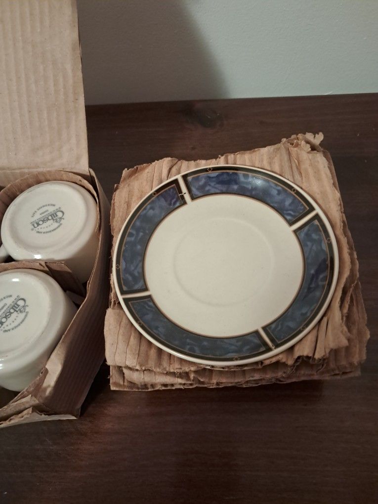 Set of eight coffee Cups and sauces - photo 4