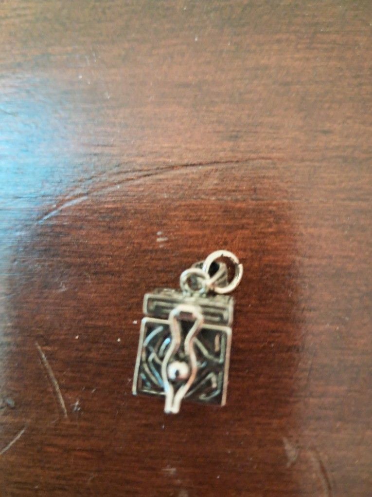 Locket or Pillbox Prayer Box