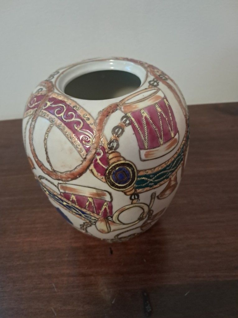 Macy's Vase