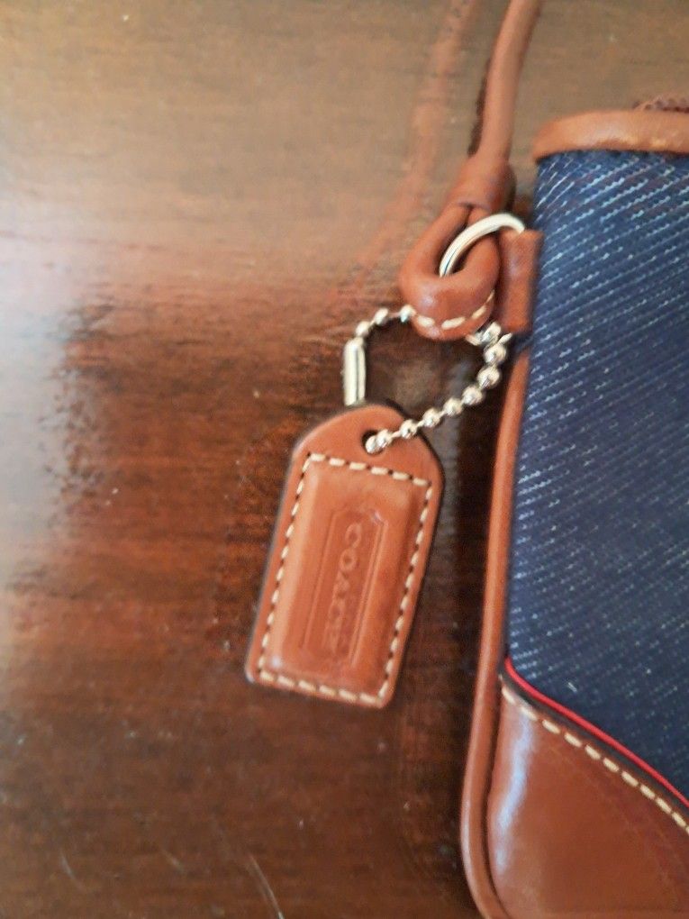 coach wristlet - photo 2