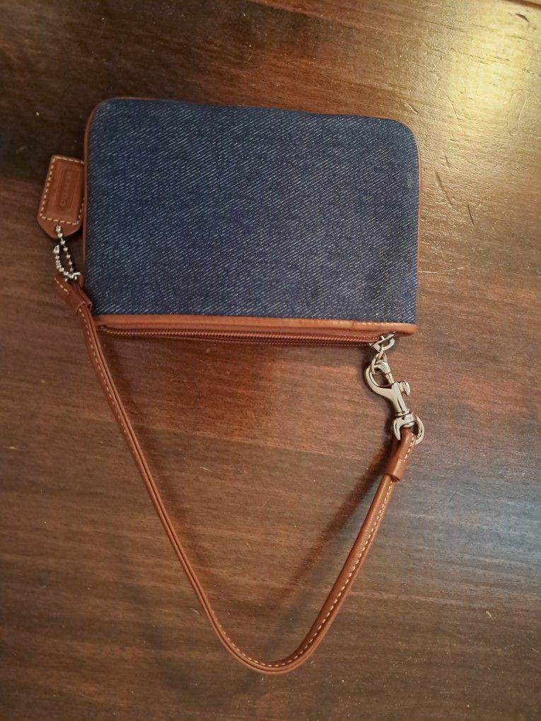 coach wristlet - photo 3